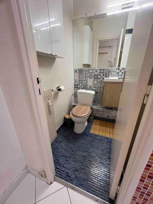 Studio Situe A 5 Min Du Chateau De Versailles Et Stationnement Gratuit Exterior photo